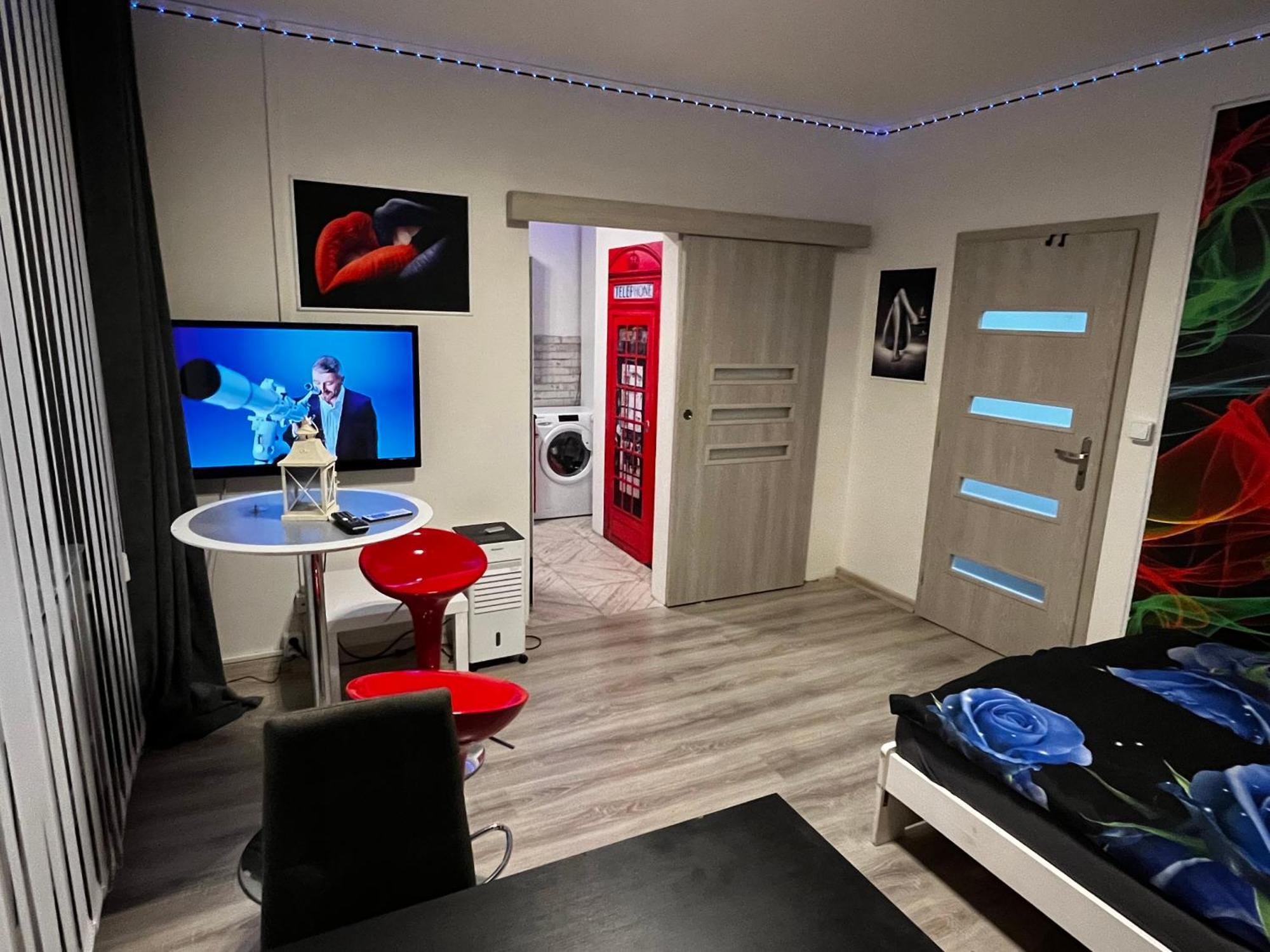 Monfas Apartment Barrandov Прага Екстериор снимка